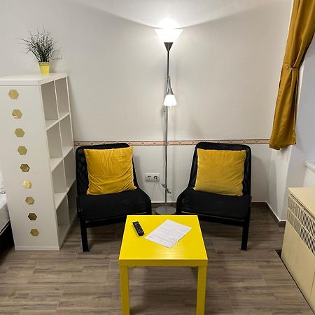 Central Boulevard Apartman Budapest Exteriör bild